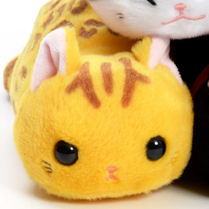 Tsuchineko Higebukuro Cat Plush Pouch Collection - Image 8
